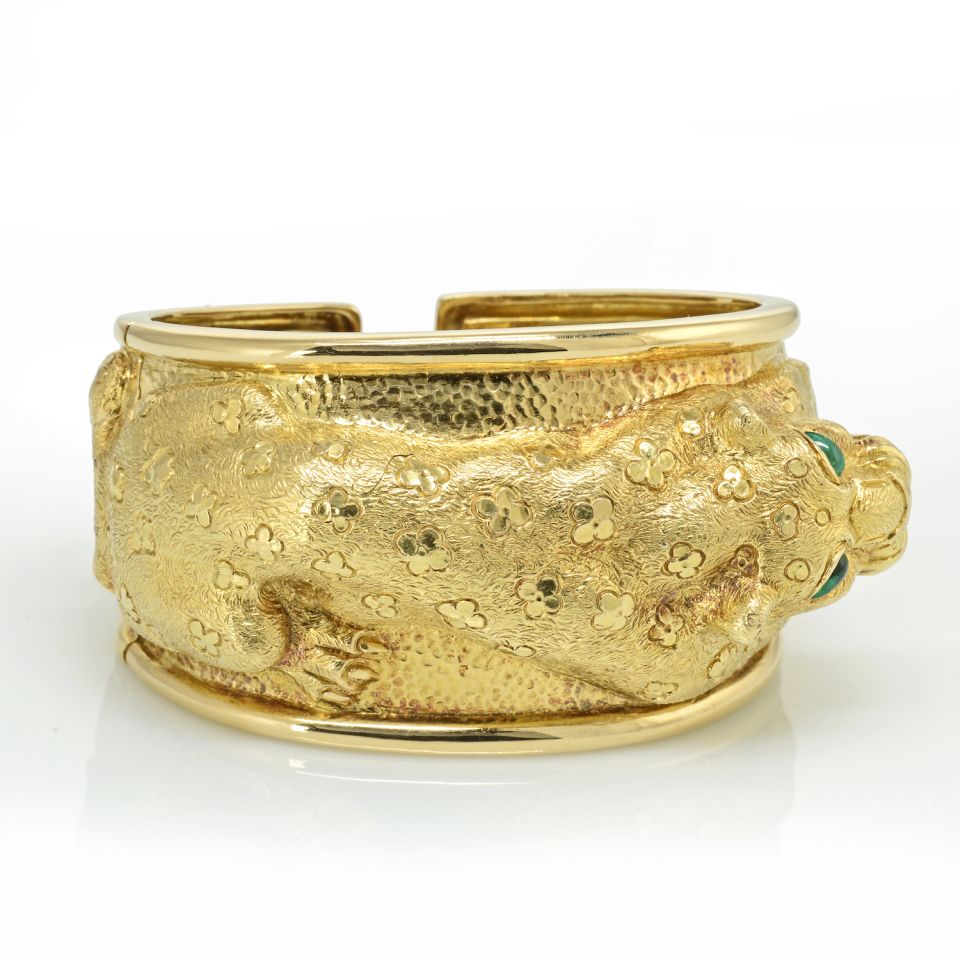 David Webb Repousse L 18K Yellow Gold Panther with Emerald Eyes Cuff Vintage Bracelet - The Back Vault