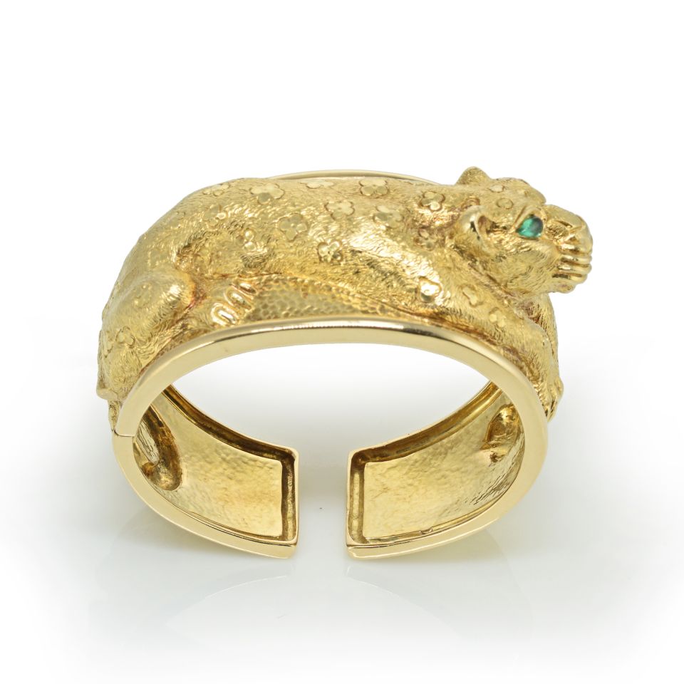 David Webb Repousse L 18K Yellow Gold Panther with Emerald Eyes Cuff Vintage Bracelet - The Back Vault