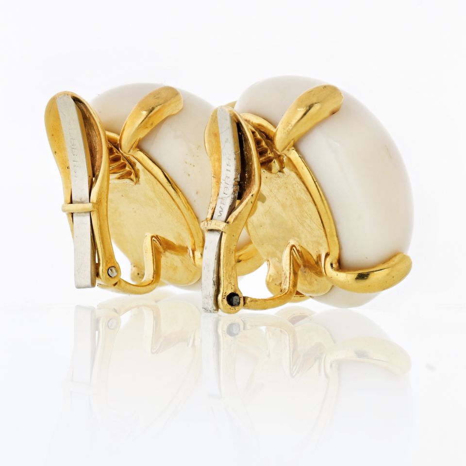 David Webb White Coral 18K Yellow Gold Clip-On Round Earrings - The Back Vault