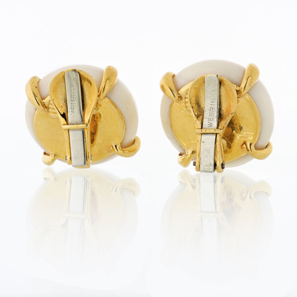 David Webb White Coral 18K Yellow Gold Clip-On Round Earrings - The Back Vault