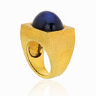 David Webb Hammered F 18K Yellow Gold Star Sapphire Ring - The Back Vault