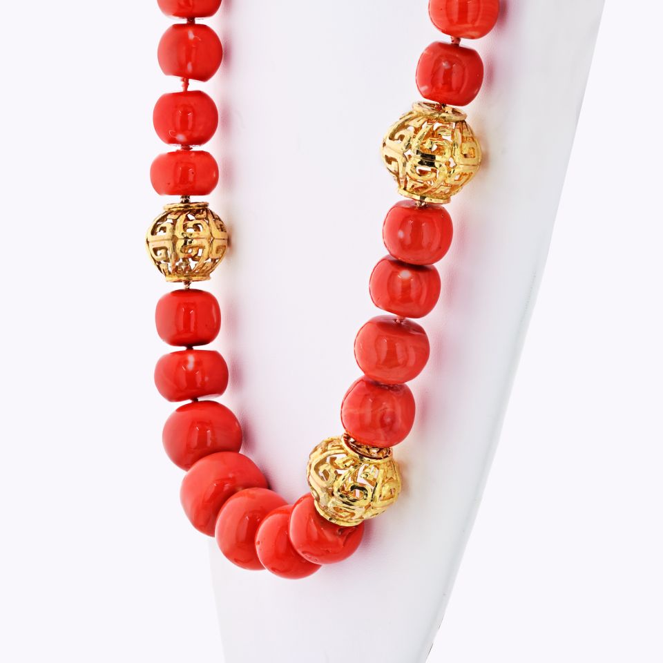 David Webb 1960's 18K Yellow Gold Large Coral Balls String Necklace - The Back Vault