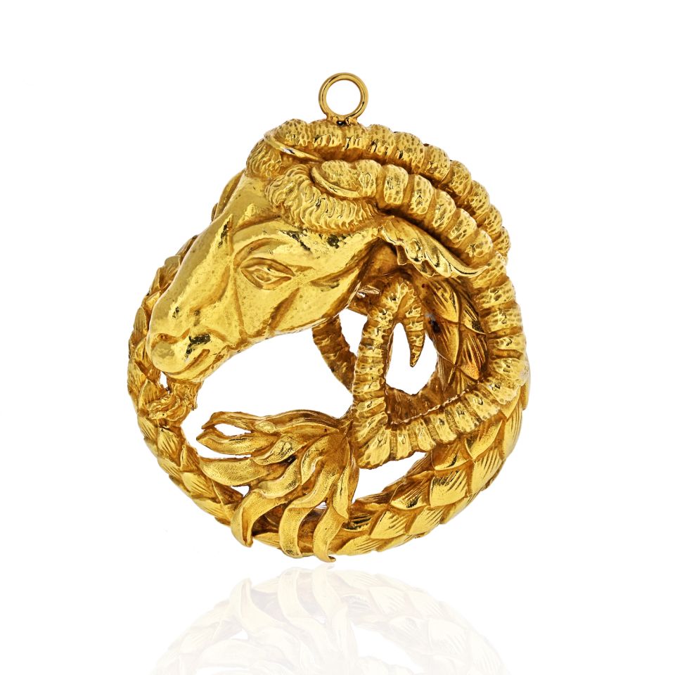 David Webb Zodiac Kingdom 18K Yellow Gold Aries Pendant - The Back Vault