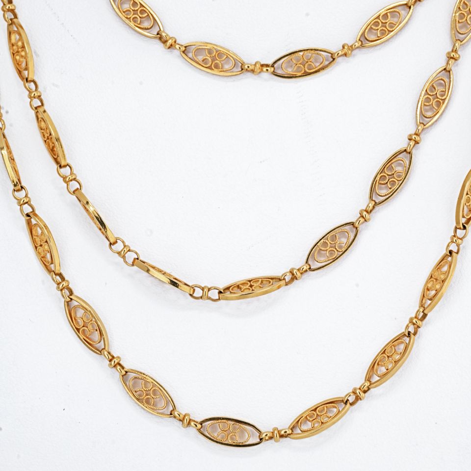 18K Yellow Gold Navette Link Long Chain Necklace - The Back Vault