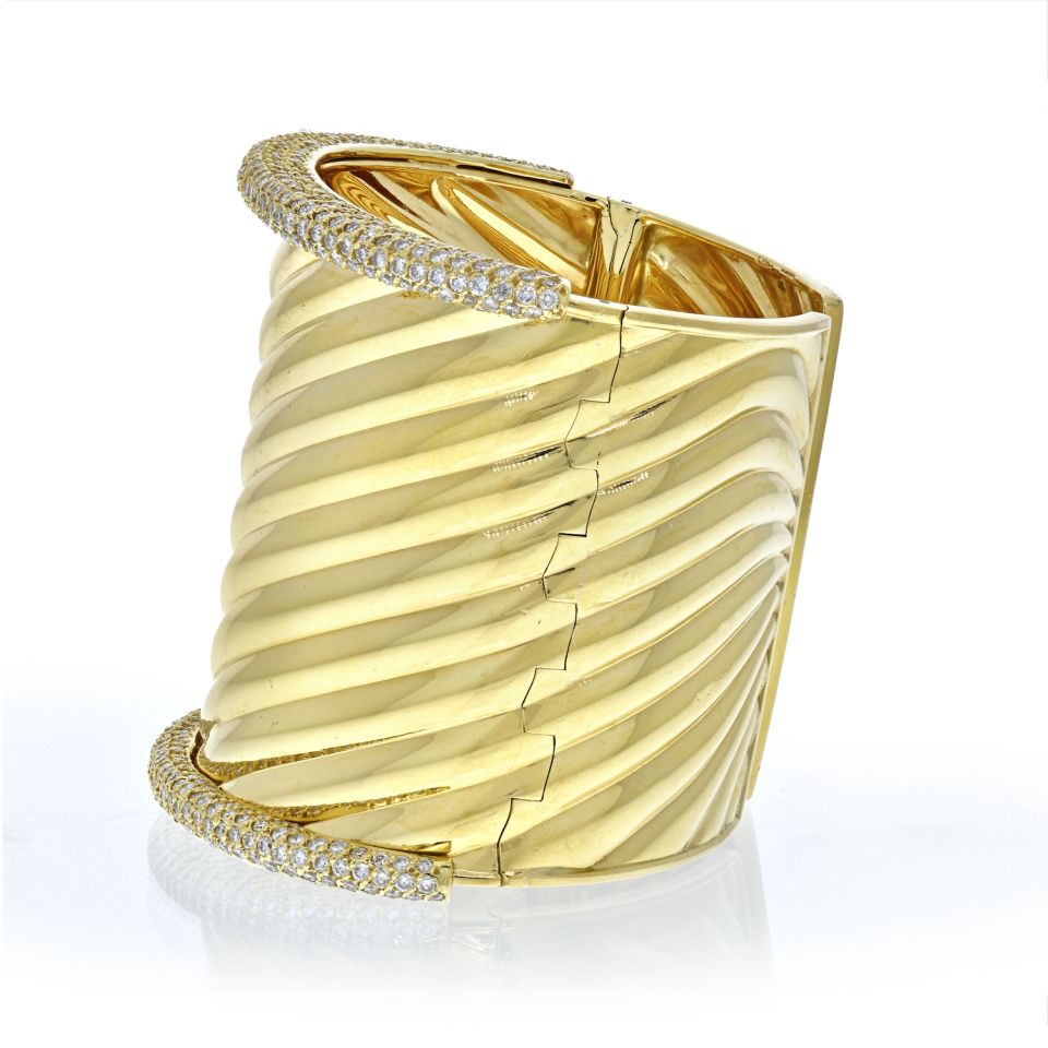 18K Yellow Gold Impressive Significant Rigid Gold Diamond Cuff Bangle Bracelet - The Back Vault