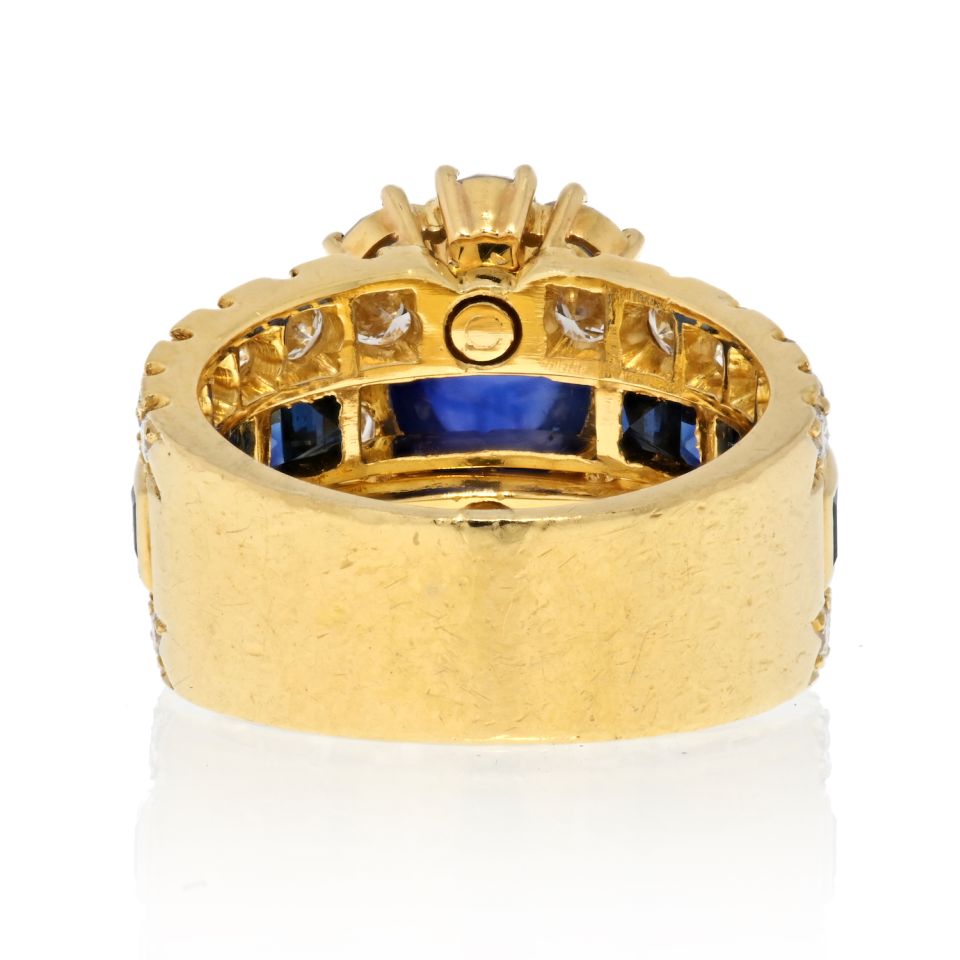 Van Cleef & Arpels 18K Yellow Gold Cabochon Blue Sapphire And Diamond Ring - The Back Vault