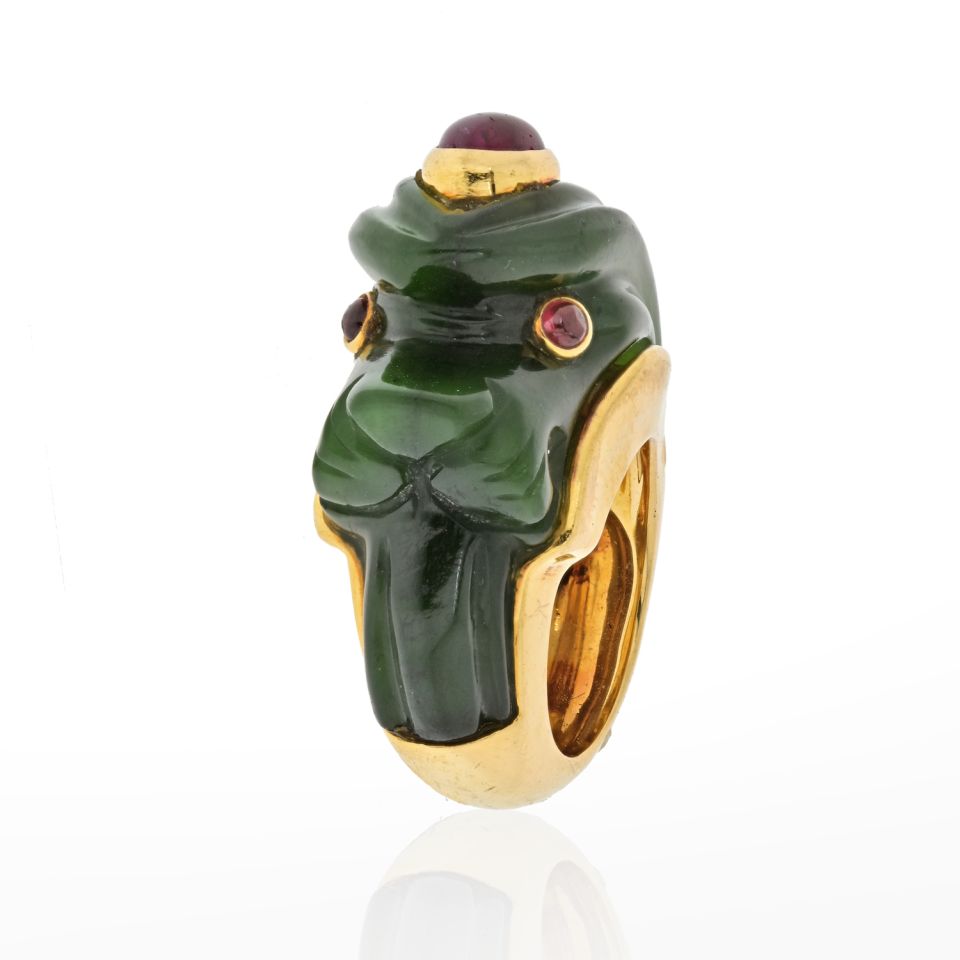 David Webb 18K Yellow Gold Nephrite, Ruby Lion Ring - The Back Vault