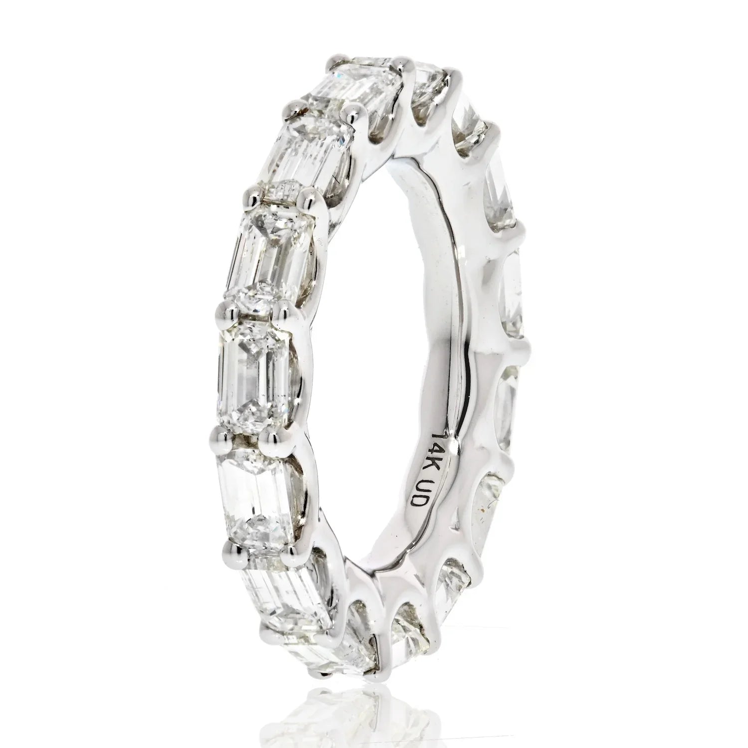 5.50cts Horizontal Emerald Cut Diamond Eternity Eternity Band