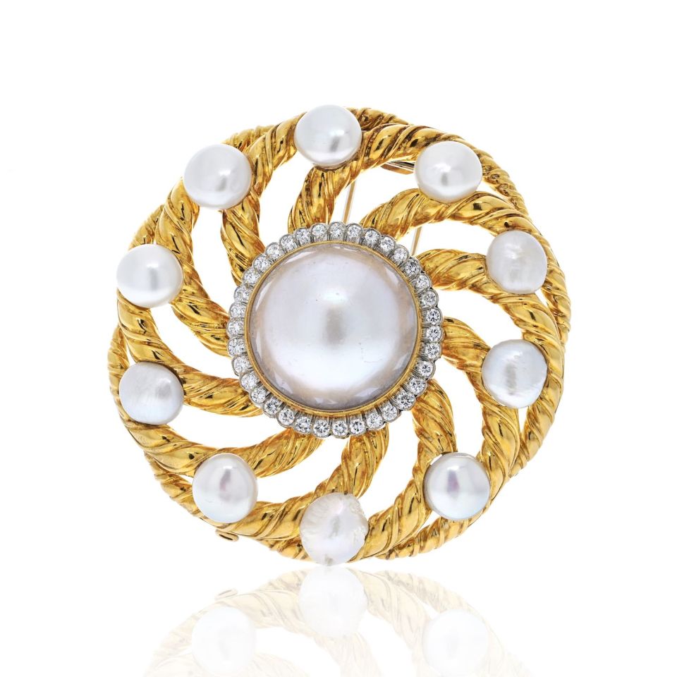 David Webb Platinum & 18K Yellow Gold Diamond And Pearl Circular Openwork Brooch - The Back Vault