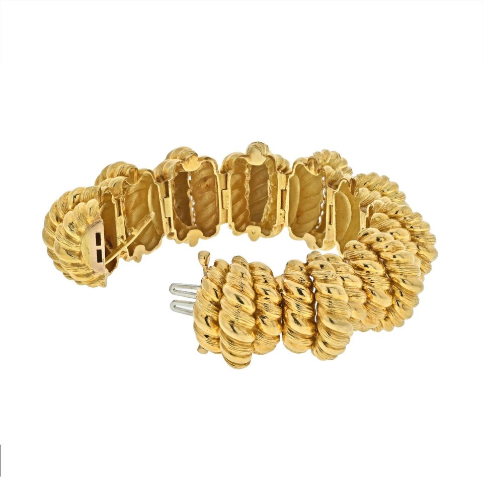 David Webb 18K Yellow Gold Power Architectural Bracelet - The Back Vault