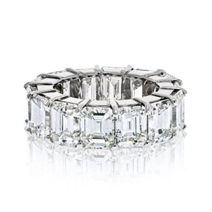 Platinum 18 Carats Emerald Cut Diamond Eternity Band