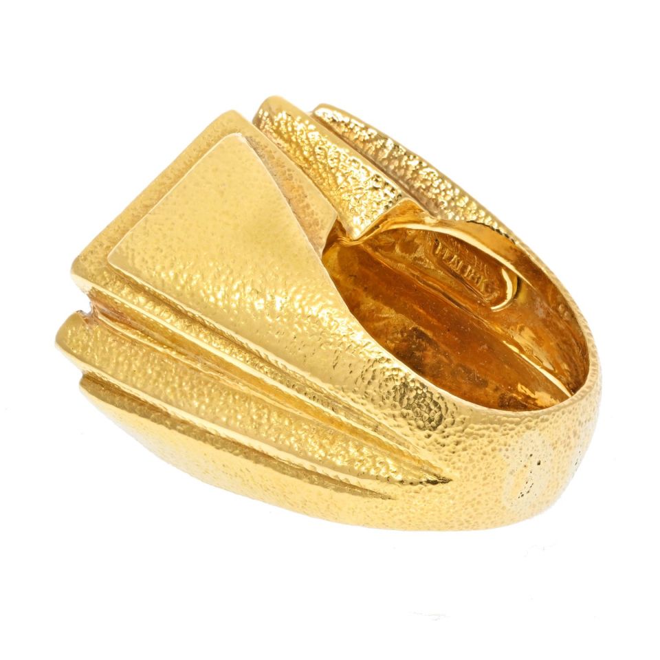 David Webb 18K Yellow Gold Champagne Round Diamond Cocktail Ring - The Back Vault