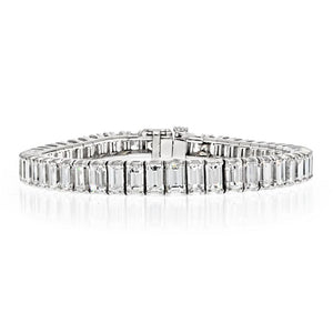 Platinum 18.00cttw Graduating Vintage Emerald Cut One Line Diamond Bracelet