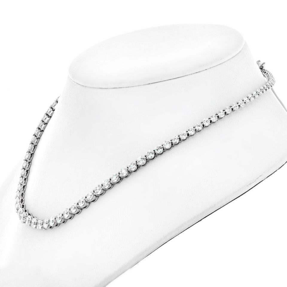 Tiffany & Co. 21.70cttw Victoria Round Cut Diamond Tennis