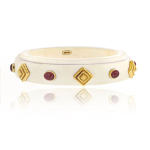 David Webb 18K Yellow Gold Cabochon Ruby Bone Bangle Bracelet